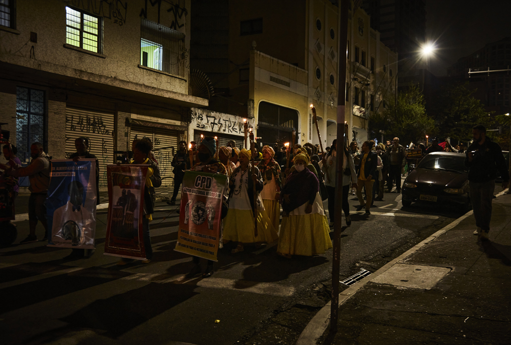 Marcha Noturna pela Democracia Racial