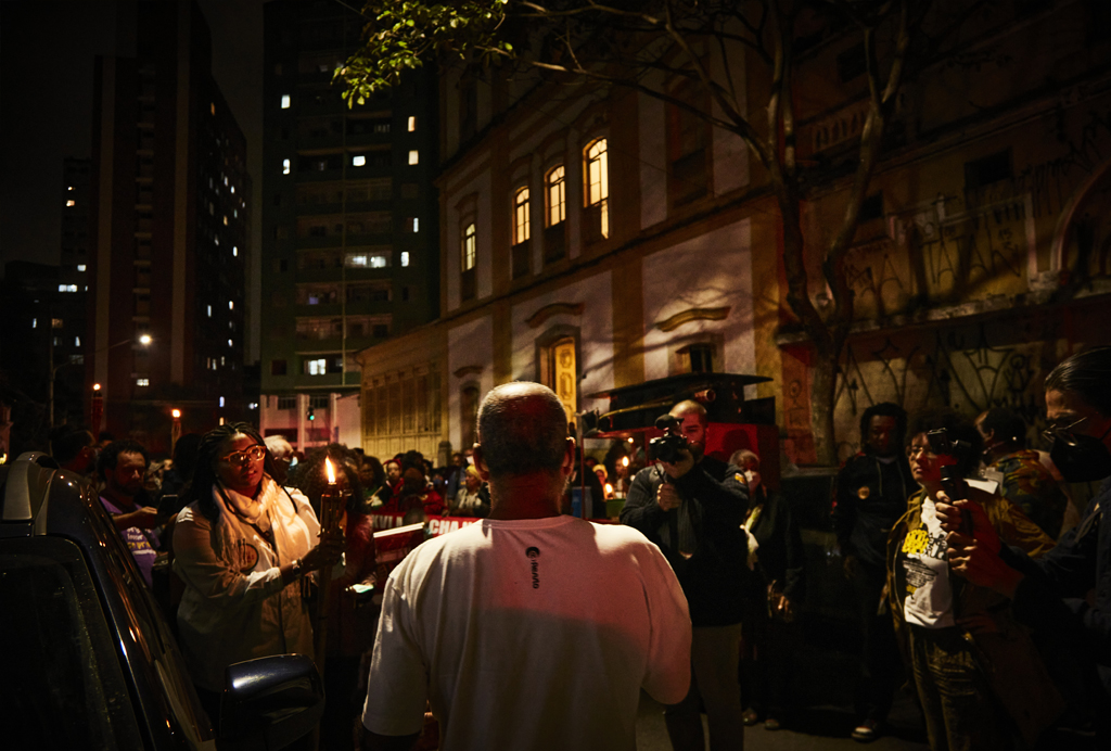 Marcha Noturna pela Democracia Racial